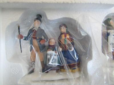 Nice Older Dept 56 Never Used Limited Edition Set: "Christmas Carol' Reading by Charles Dickens"