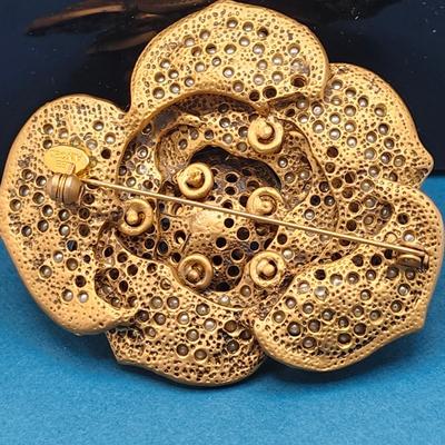 Vintage Lee Angel Brooch