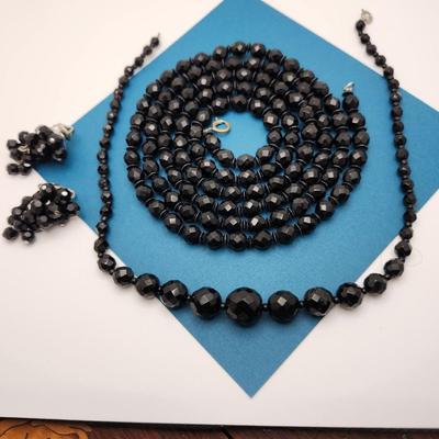 Black Glass Bead Set