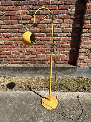 Mid Century Yellow Orbiter Floor Lamp (See Details)