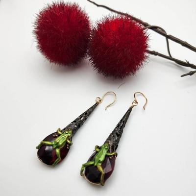 Frogs - Drop earrings