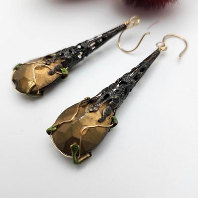 Frogs - Drop earrings