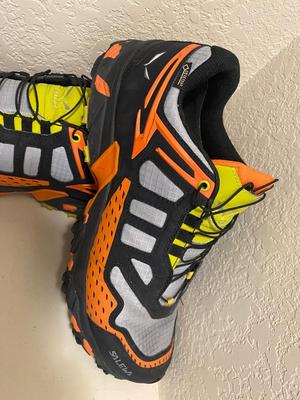 MEN'S SALEWA TRAIL RUN AND SALOMON SNOW BOOTS SIZE 11