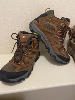 LIKE NEW MEN'S MERRELL HIKING BOOTS AND COMFY SLIP ONS