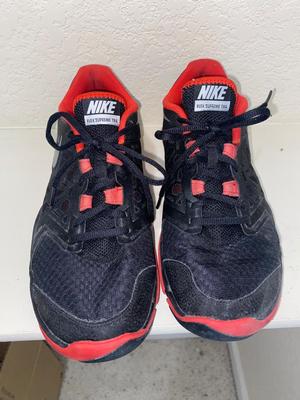 MEN’S NIKE CROSS TRAINERS AND BROOK’S TENNIS SHOES