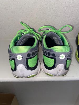 MEN’S NIKE CROSS TRAINERS AND BROOK’S TENNIS SHOES