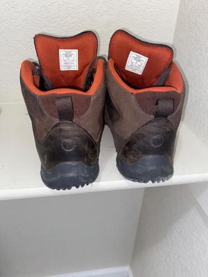 AWESOME LIKE NEW DR. MARTINS AND KEEN SHOES