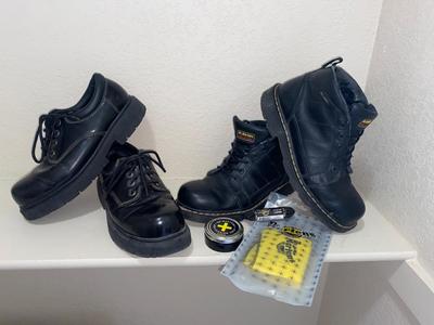 MENS DR. MARTINS AND SKECHERS SIZE 11 SHOES