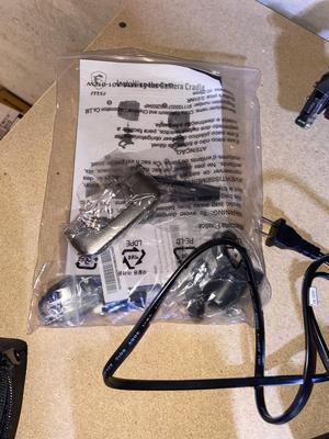 OLYMPUS PEN-E-PL1 DIGITAL CAMERA W/ EXTRA LENS AND TRIPOD