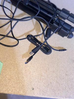 OLYMPUS PEN-E-PL1 DIGITAL CAMERA W/ EXTRA LENS AND TRIPOD