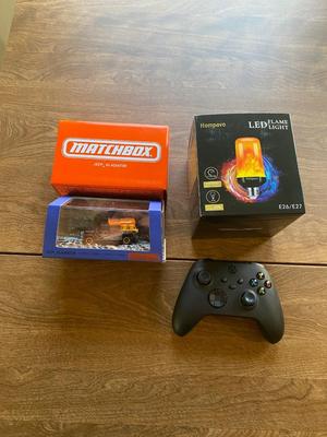X-BOX GAMING CONTROLLER, COLLECTABLE MATCHBOX JEEP AND FIRE LIGHT BULB