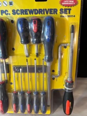 Lot 5. Screwdriver Set. 22 pcs