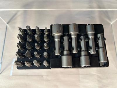 Lot 11 Squeeze Wrench Set, Bits and Drivers