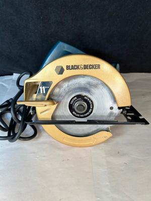 Lot 24. Black & Decker Circular Saw