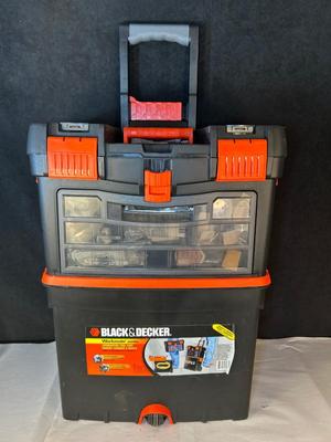 Lot 27 Black & Decker Workmate Tool Cart