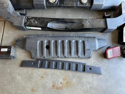 JEEP FRONT AND REAR BUMPERS, HEADLIGHTS, BRAKE LIGHTS AND STOCK RADIO