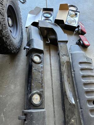 JEEP FRONT AND REAR BUMPERS, HEADLIGHTS, BRAKE LIGHTS AND STOCK RADIO
