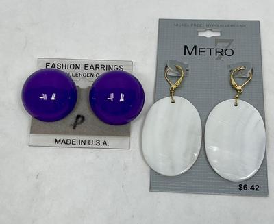 2 Pair of Fashion Earrings for pierced ears