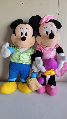 2 ft Tall Mickey & Minnie Easter
