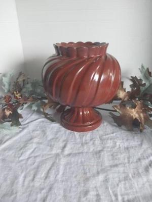 VASE / PLANTING POT