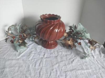 VASE / PLANTING POT
