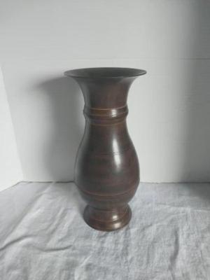 VASE AND DECRO HANGING