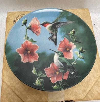 Knowles Collector Plate - Hummingbirds