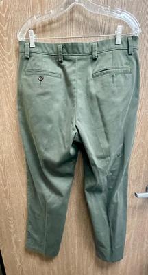 Men’s olive green Dockers Pants size