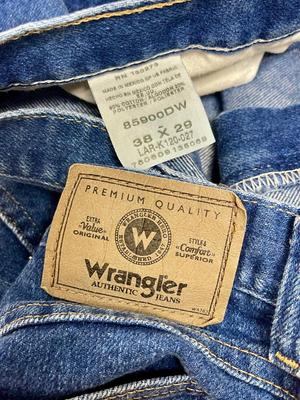 Women's Wrangler Denim Jeans size 38 x 29