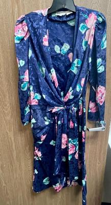 Dress Robe Wrap Around Floral Print size 14