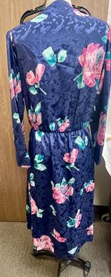 Dress Robe Wrap Around Floral Print size 14