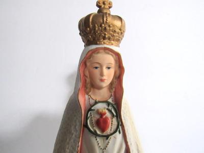 Tall Madonna Figurine The World Shrine