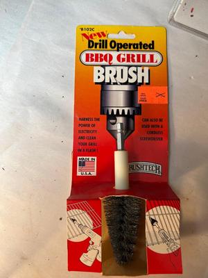 Lot 35. Asst'd Brushes