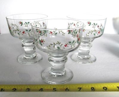 Older Glass Ice Cream or Dessert Glasses, Pfaltzgraff Winterberry Pattern