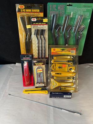 Lot 42. Brushes & Cutters (lot 2)