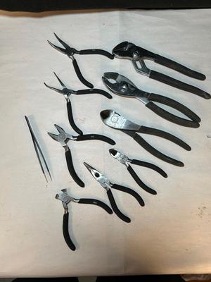 Lot 47. Set of 10 Pliers