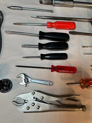 Lot 56 Screwdrivers and Pliers