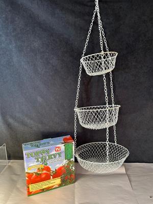 Lot 71. Topsy-Turvy Planter and Hanging Basket