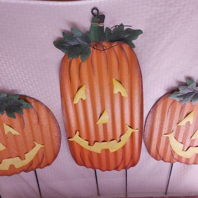 THREE METAL YARD PUMPKINS AND FALL WELCOME MAT