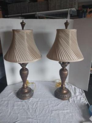 TWO MATCHING METAL BASED TABLE LAMPS WITH SHADES