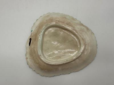 Vintage MAJOLICA Fern Leaf Dish (See Details)