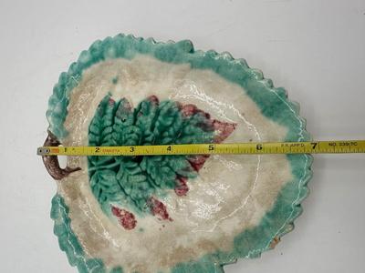 Vintage MAJOLICA Fern Leaf Dish (See Details)