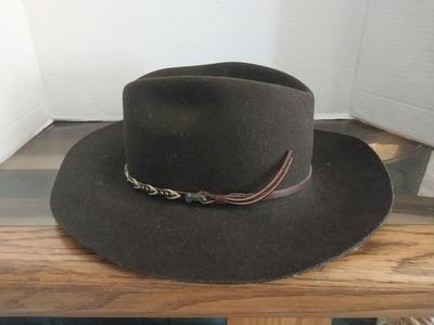 COWBOY HAT