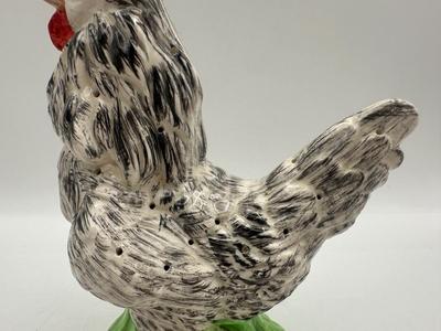 Chicken Statue with Holes for Potpourri or
