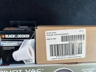 Lot 108 Black & Decker Pivot Vac