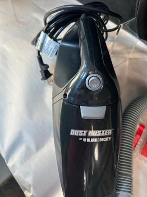 Lot 120 New Black & Decker Hand Vac