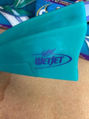 Lot 128. Swiffer Mop and Refill Pads
