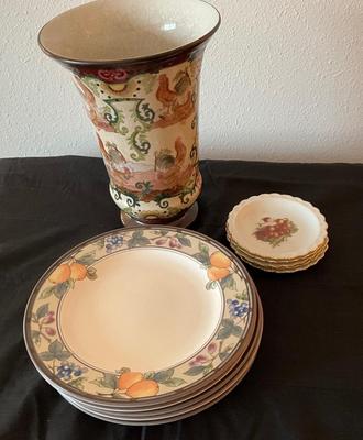 Plates and vase