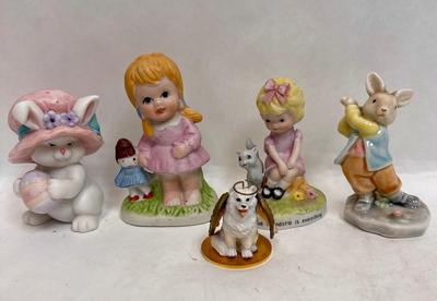 Collectible Figurine Lot