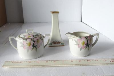 Noritake Azalea Sugar/Creamer, Bavaria Candleholder